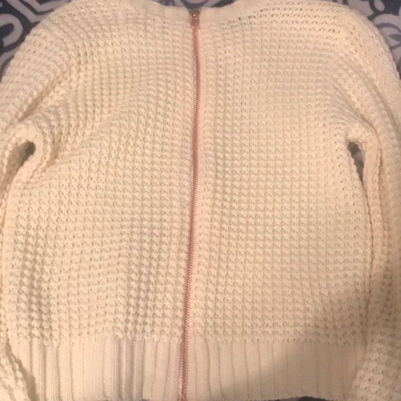 mesh sweater - Picture 2 of 5
